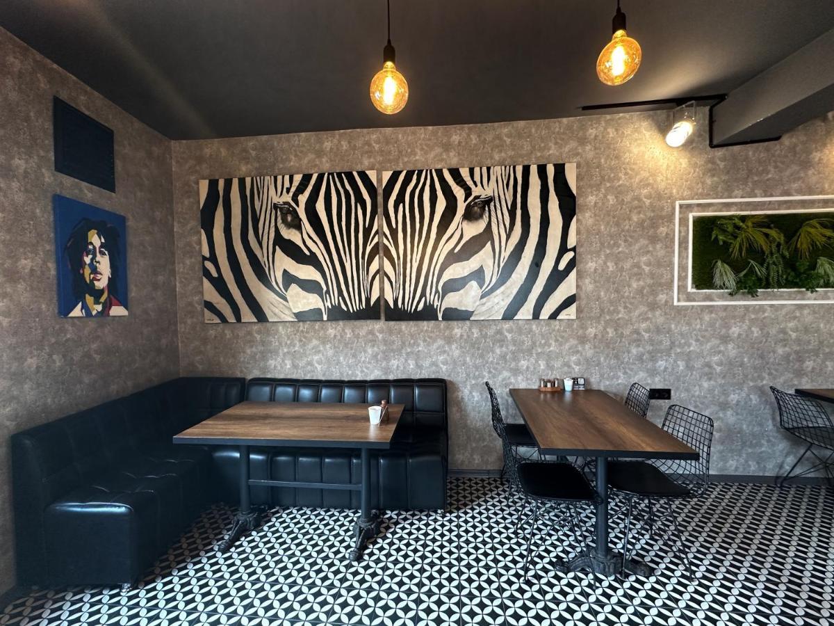 Black Art Otel Istanbul Bagian luar foto