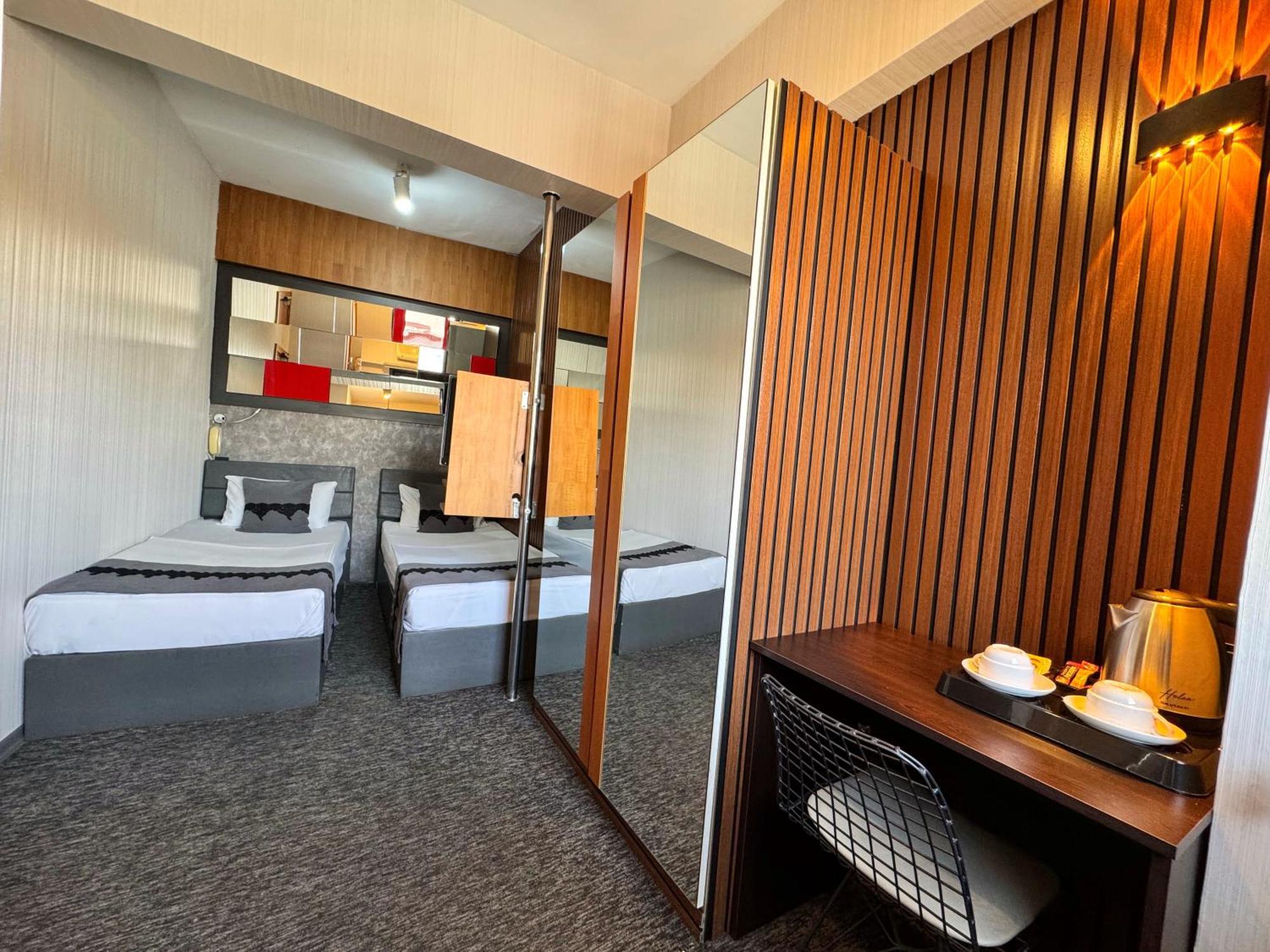 Black Art Otel Istanbul Bagian luar foto
